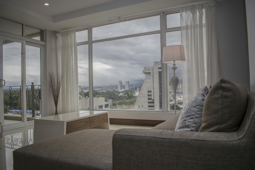 Torres Del Lago Suites And Apartments San José Eksteriør billede