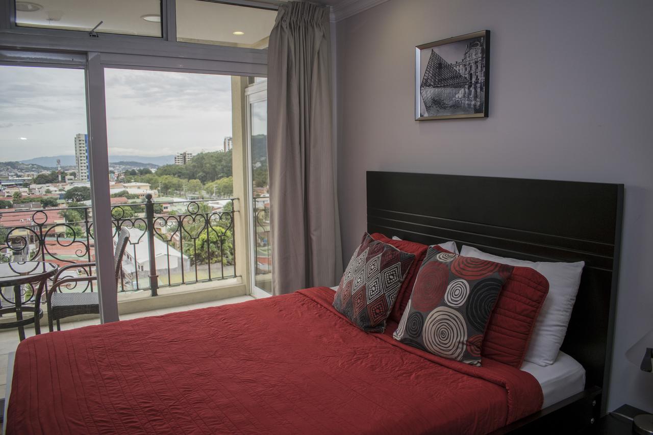 Torres Del Lago Suites And Apartments San José Eksteriør billede