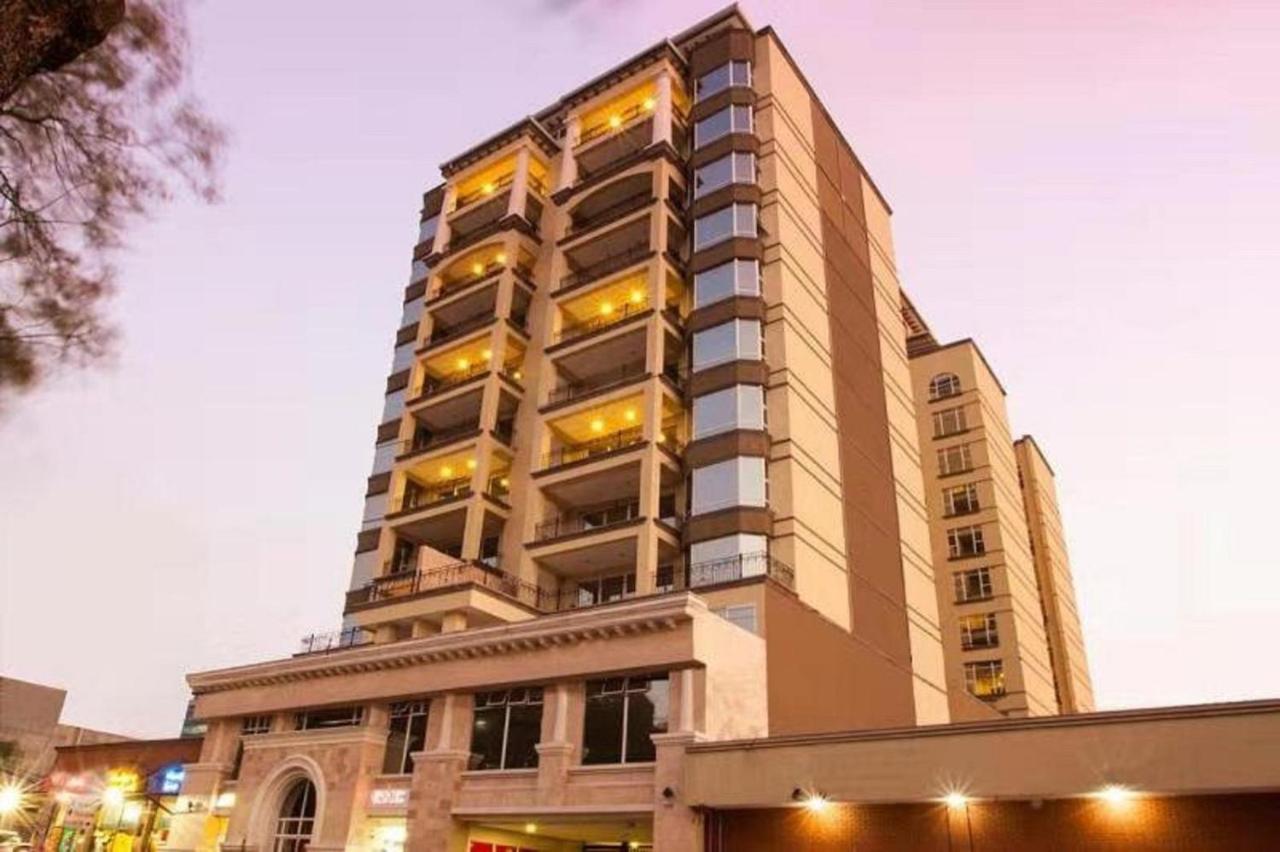 Torres Del Lago Suites And Apartments San José Eksteriør billede